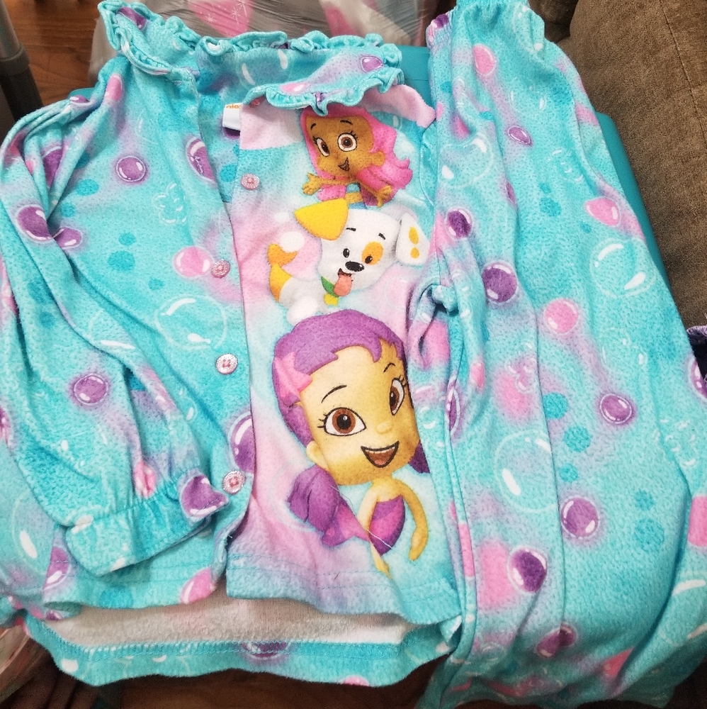 Bubble Guppies 2 pc PJ
